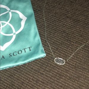 Kendra Scott Elisa necklace